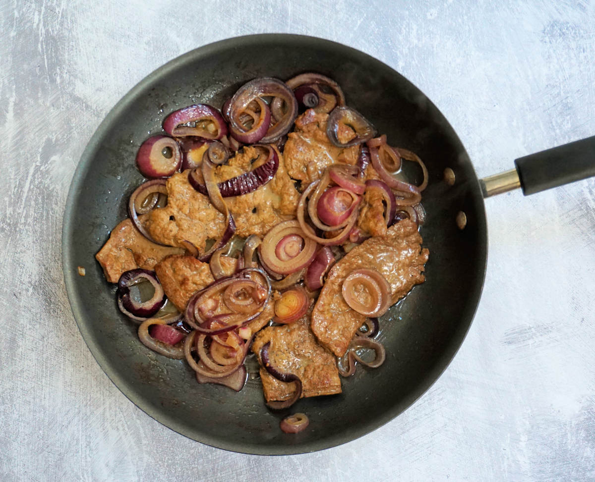 PanFried Calves' Liver And Red Onions Recipe Cuisine Fiend